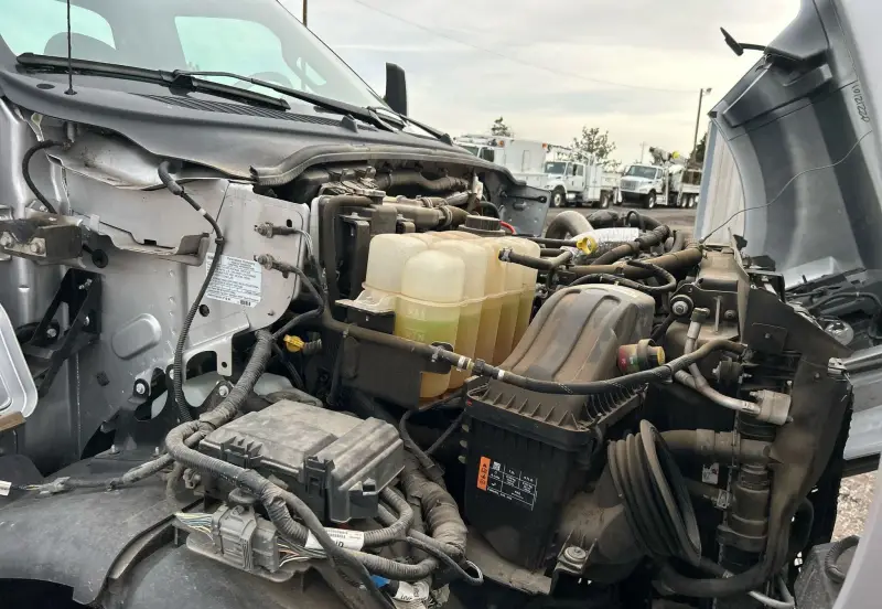 2022 Ford F650 Super Duty photo 46