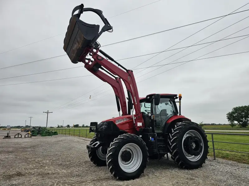 2022 Case IH Puma 200 Tractor – L107 Loader – AFS Connect photo 19