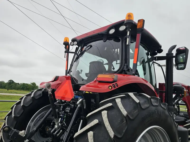 2022 Case IH Puma 200 Tractor – L107 Loader – AFS Connect photo 29